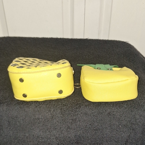 Small Pineapple Crossbody Bag - Yellow Green Cutout - Picture 10 of 14